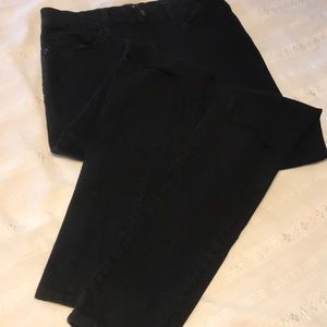 Ladies BDG Twig High Rise Ripped Black Skinny Jean by Urban Outfitters